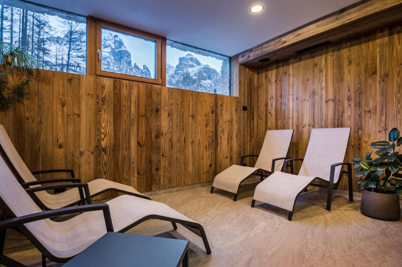 Garni Larix Hotel Colfosco Ngoại thất bức ảnh