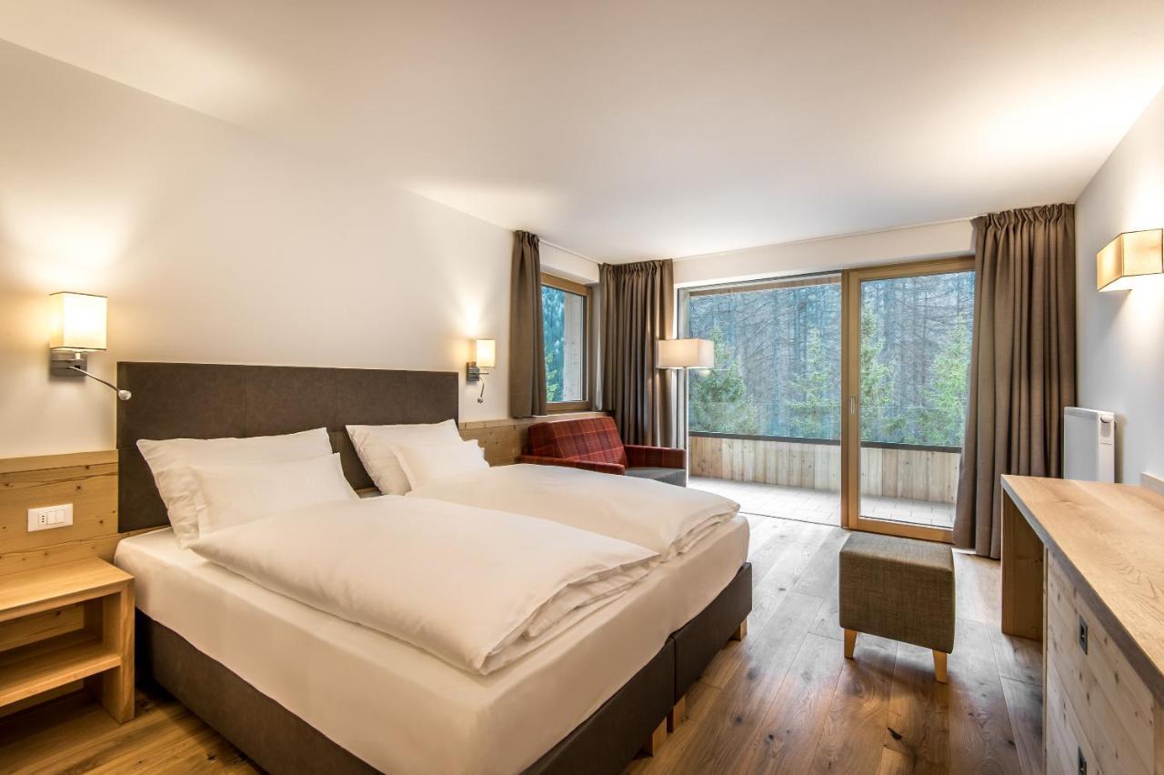 Garni Larix Hotel Colfosco Ngoại thất bức ảnh