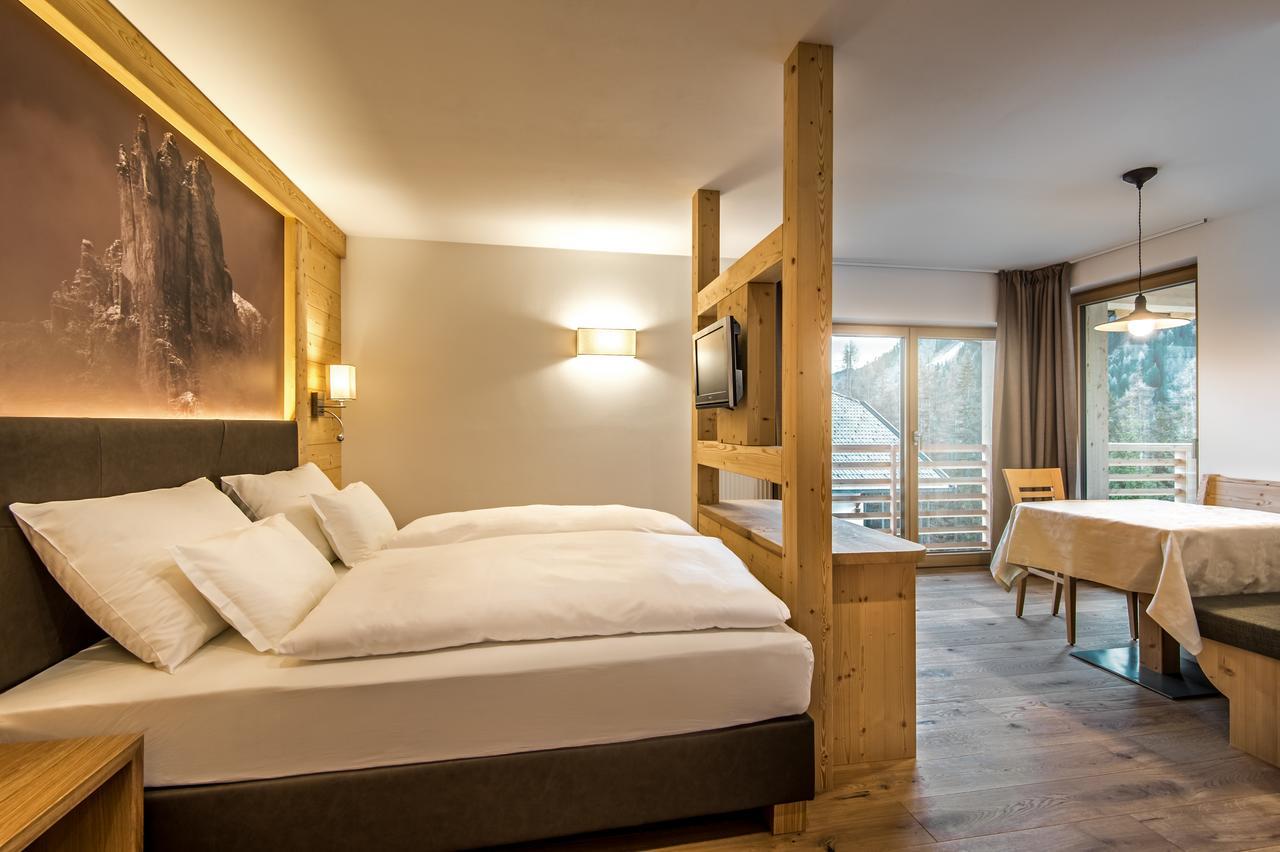 Garni Larix Hotel Colfosco Ngoại thất bức ảnh