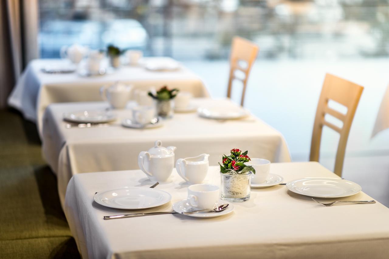 Garni Larix Hotel Colfosco Ngoại thất bức ảnh